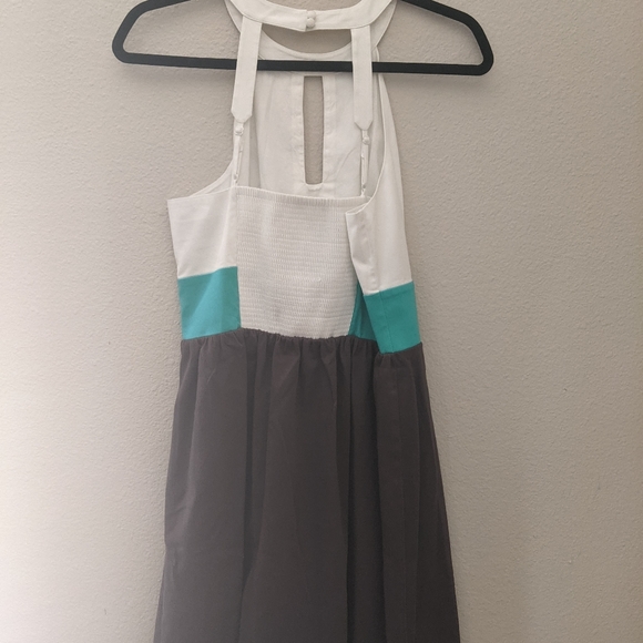 Color Block Sleeveless Dress ⚪💧🐘Size 6 - Picture 13 of 14